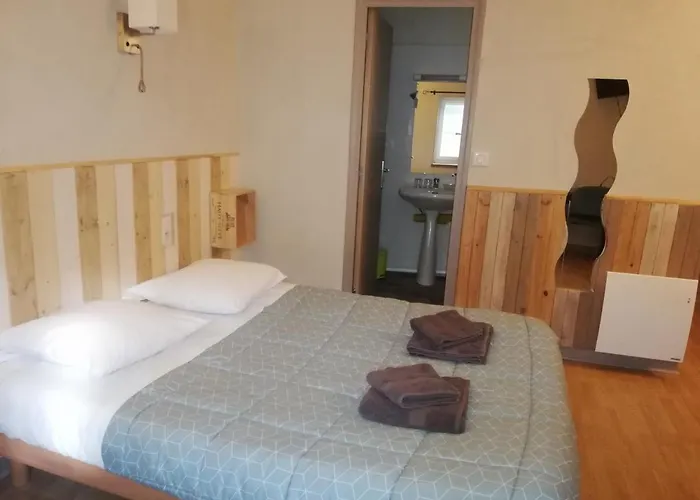L\'Auberge De L\'Aygues